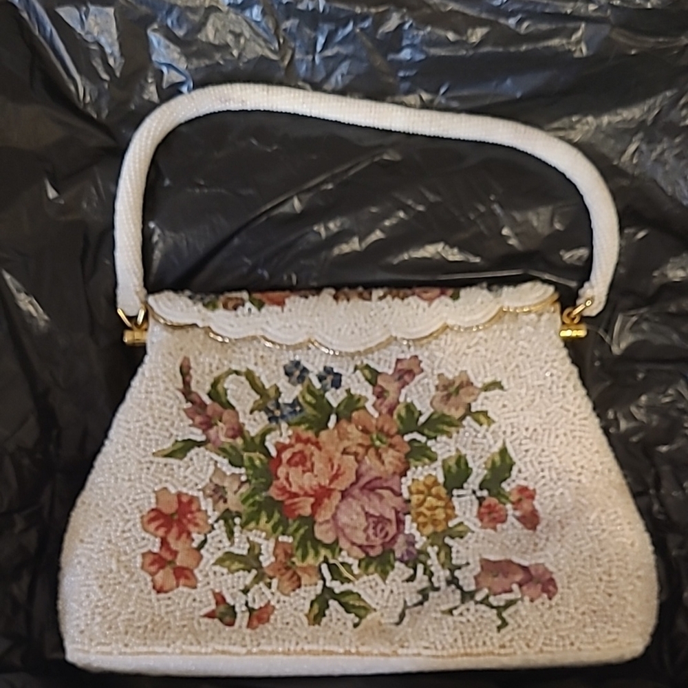 Floral Embroidered White Handbag